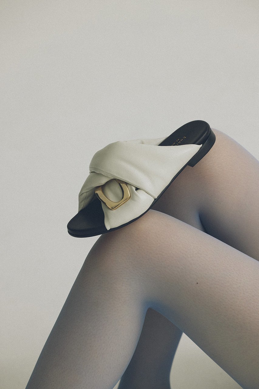 【リュニック エ モア/L'unique et moi】のCouche スライドサンダル 人気、トレンドファッション・服の通販 founy(ファニー) 　ファッション　Fashion　レディースファッション　Fashion for Women　サンダル　Sandals, Summer Shoes　スリッパ　Slippers, Room Shoes　リュクス　Luxury, Elegant, High-End, Chic　エレガント 上品　Elegant　other-2|ID: prp329100004393598 ipo3291000000035572990