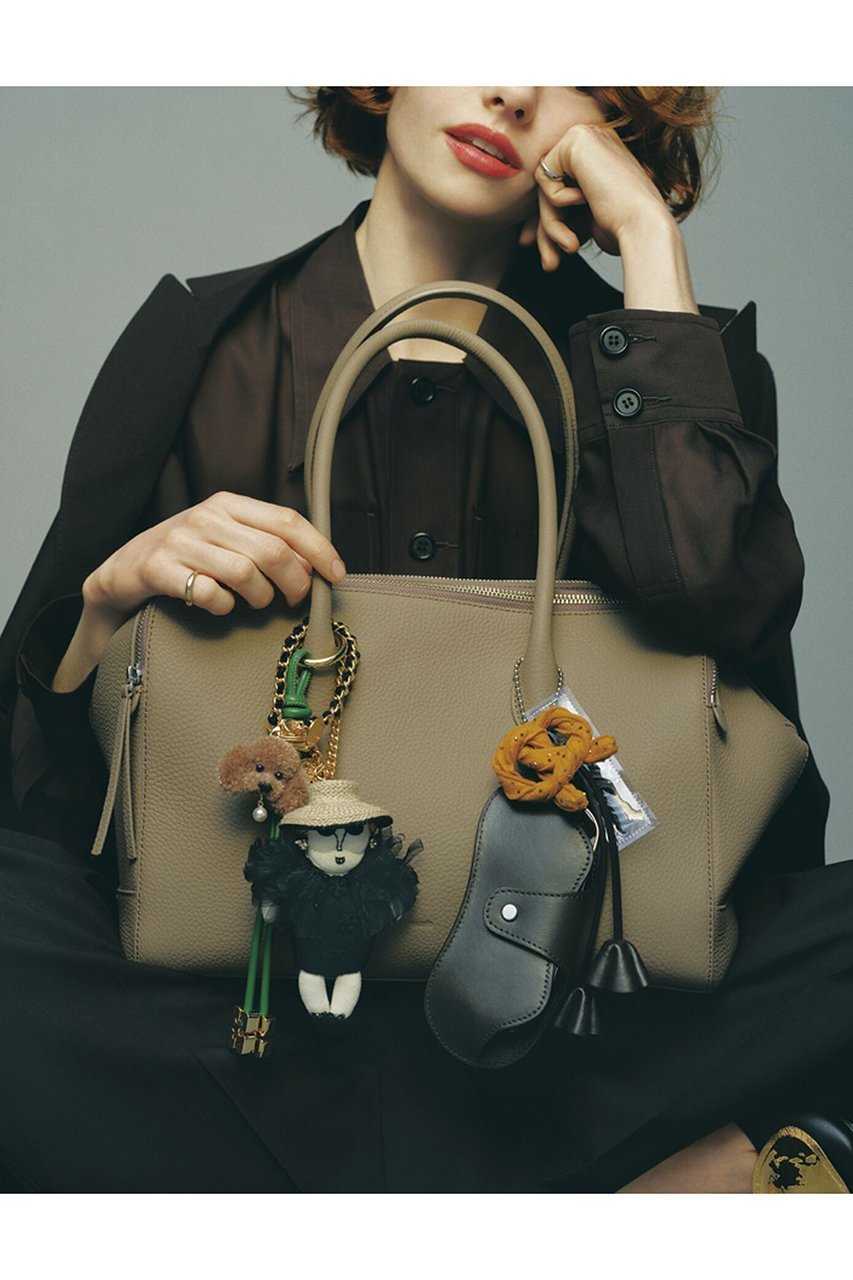 【ヴァジック/VASIC】のCargo Mini ボストンバッグ 人気、トレンドファッション・服の通販 founy(ファニー) 　ファッション　Fashion　レディースファッション　Fashion for Women　バッグ　Bags　おすすめ　Recommended / Our Picks　シンプル　Simple, Minimal　スマート　Smart, Elegant　チャーム　Charm, Pendant　ビジネス 仕事 通勤　Business / Work / Commuting　フォルム　Silhouette, Form　ボストン　Boston　ボストンバッグ　Boston Bag, Retro Bag　ポケット　Pocket, Pocket Detail　エレガント 上品　Elegant　other-2|ID: prp329100004393624 ipo3291000000032782694