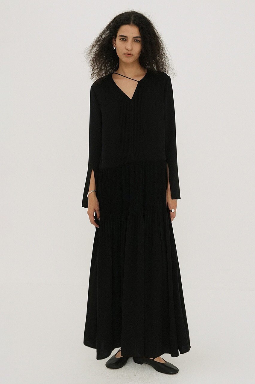【クラネ/CLANE】のSLANT PINTUCK LOOSE ONEPIECE/ワンピース 人気、トレンドファッション・服の通販 founy(ファニー) 　ファッション　Fashion　レディースファッション　Fashion for Women　ワンピース　Dresses　チュニック　Tunic Tops & Dresses　おすすめ　Recommended / Our Picks　チュニック　Tunic, Long Top　デコルテ　Décolleté, Neckline　プリーツ　Pleats, Pleated　ロング　Long, Long-Length　other-6|ID: prp329100004393648 ipo3291000000032878022