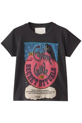 【マザー/MOTHER】 【SUPERIOR】BE A DEVILS ADVOCATE プリントTシャツ(SRI)人気、トレンドファッション・服の通販 founy(ファニー) ファッション Fashion レディースファッション WOMEN トップス・カットソー Tops/Tshirt シャツ/ブラウス Shirts/Blouses ロング / Tシャツ T-Shirts カットソー Cut and Sewn 2025年 2025 2025春夏・S/S Ss,Spring/Summer,2025 コンパクト Compact ショート Short スリーブ Sleeve プリント Print 夏 Summer 定番 Standard 春 Spring S/S・春夏 Ss・Spring/Summer |ID:prp329100004393653