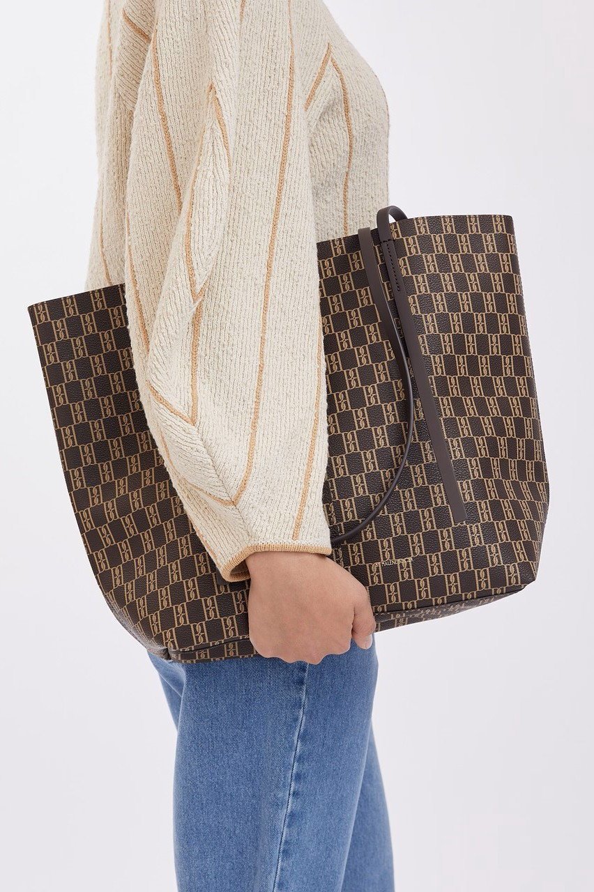 【バイ マレーネ ビルガー/BY MALENE BIRGER】のABI TOTE トートバッグ 人気、トレンドファッション・服の通販 founy(ファニー) 　ファッション　Fashion　レディースファッション　WOMEN　バッグ　Bag　シンプル　Simple　プリント　Print　エレガント 上品　Elegant　other-6|ID: prp329100004393657 ipo3291000000031331652
