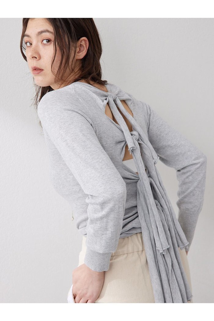 【ウィムガゼット/Whim Gazette】のバックリボンニットプルオーバー インテリア・キッズ・メンズ・レディースファッション・服の通販 founy(ファニー) https://founy.com/ ファッション Fashion レディースファッション Fashion for Women トップス・カットソー Cut & Sew Tops ニット Knit Tops & Sweaters カジュアルプルオーバー・ニットトップス Pullovers & Knit Tops / Casual Pullovers おすすめ Recommended / Our Picks ボトム Bottoms, Lower Wear マニッシュ Mannish, Boyish リボン Ribbon, Bow |ID: prp329100004394926 ipo3291000000032939095