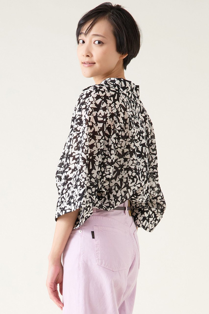 【マルティニーク/martinique】のフラワーブラウス(セットアップ可) 人気、トレンドファッション・服の通販 founy(ファニー) 　ファッション　Fashion　レディースファッション　Fashion for Women　トップス・カットソー　Cut & Sew Tops　シャツ・ブラウス・オフィスカジュアル　Elegant Blouses & Button-Ups　おすすめ　Recommended / Our Picks　シンプル　Simple, Minimal　スリーブ　Sleeve, Long Sleeve / Short Sleeve　セットアップ　Set-Up, Coordinated Outfit　フラワー　Flower, Floral　ロング　Long, Long-Length　再入荷　Restock / Back in Stock　半袖　Short Sleeve, Half Sleeve　夏　Summer　other-2|ID: prp329100004394951 ipo3291000000032704801
