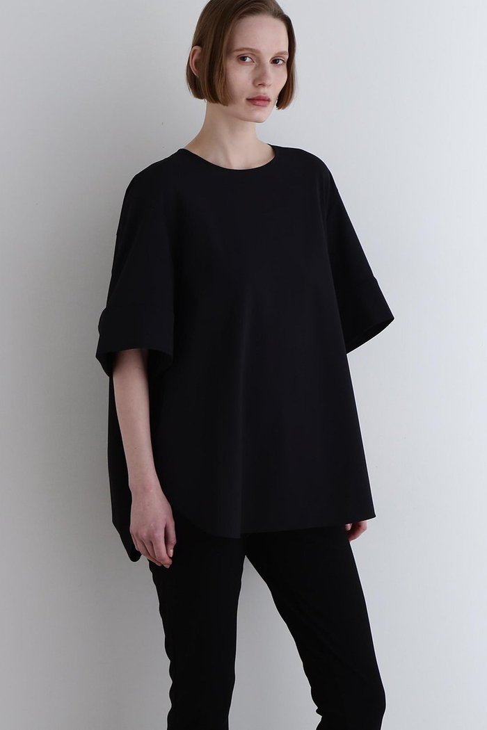 【ル フィル/LE PHIL】のストレッチオックスバックドレープブラウス インテリア・キッズ・メンズ・レディースファッション・服の通販 founy(ファニー) https://founy.com/ ファッション Fashion レディースファッション WOMEN トップス・カットソー Tops/Tshirt シャツ/ブラウス Shirts/Blouses バッグ Bag オックス Ox コンパクト Compact ショート Short ストレッチ Stretch スリーブ Sleeve リラックス Relax 半袖 Short Sleeve |ID: prp329100004397926 ipo3291000000031929493