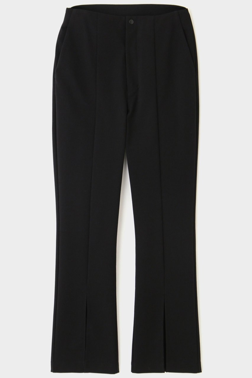 【ル フィル/LE PHIL】の【LE PHIL SPORTS】ハイストレッチセンタースリットパンツ インテリア・キッズ・メンズ・レディースファッション・服の通販 founy(ファニー) 　ファッション　Fashion　レディースファッション　Fashion for Women　パンツ　Pants & Trousers　スポーツウェア　Functional & Stylish Sportswear　スポーツ パンツ　Workout Pants / Training Shorts / Joggers　スリット　Slit, Slit Detail　パターン　Pattern, Design Print　フィット　Fit, Slim Fit　フレア　Flare, Flared　フロント　Front, Front Design　ポケット　Pocket, Pocket Detail　ブラック|ID: prp329100004397929 ipo3291000000036466843