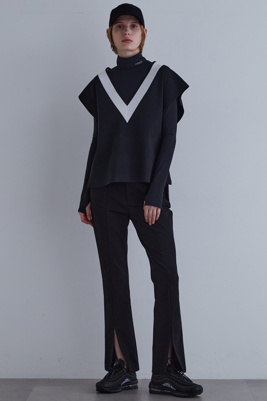 【ル フィル/LE PHIL】の【LE PHIL SPORTS】ハイストレッチセンタースリットパンツ 人気、トレンドファッション・服の通販 founy(ファニー) 　ファッション　Fashion　レディースファッション　Fashion for Women　パンツ　Pants & Trousers　スポーツウェア　Functional & Stylish Sportswear　スポーツ パンツ　Workout Pants / Training Shorts / Joggers　スリット　Slit, Slit Detail　パターン　Pattern, Design Print　フィット　Fit, Slim Fit　フレア　Flare, Flared　フロント　Front, Front Design　ポケット　Pocket, Pocket Detail　other-6|ID: prp329100004397929 ipo3291000000036466848