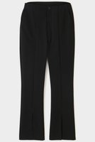 【ル フィル/LE PHIL】の【LE PHIL SPORTS】ハイストレッチセンタースリットパンツ 人気、トレンドファッション・服の通販 founy(ファニー) ファッション Fashion レディースファッション Fashion for Women パンツ Pants & Trousers スポーツウェア Functional & Stylish Sportswear スポーツ パンツ Workout Pants / Training Shorts / Joggers スリット Slit, Slit Detail パターン Pattern, Design Print フィット Fit, Slim Fit フレア Flare, Flared フロント Front, Front Design ポケット Pocket, Pocket Detail |ID:prp329100004397929