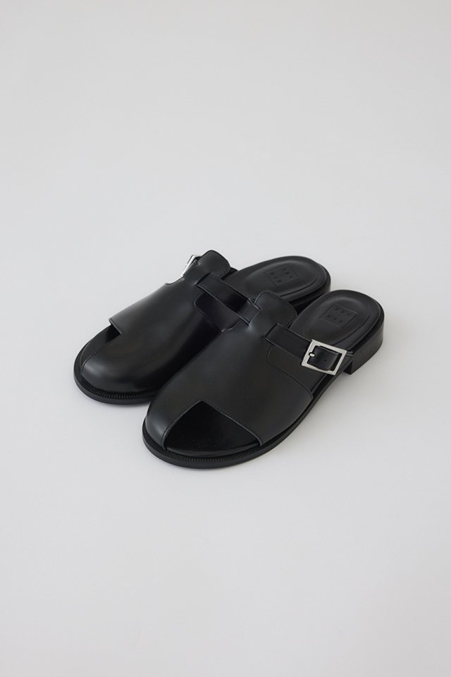 【リムアーク/RIM.ARK】の【2/26 10:00販売開始】Thumb leather flat sandal/フラットサンダル インテリア・キッズ・メンズ・レディースファッション・服の通販 founy(ファニー) 　ファッション　Fashion　レディースファッション　WOMEN　サンダル　Sandals　バランス　Balance　フラット　Flat　モダン　Modern　リアル　Real　ブラック|ID: prp329100004403525 ipo3291000000030764580