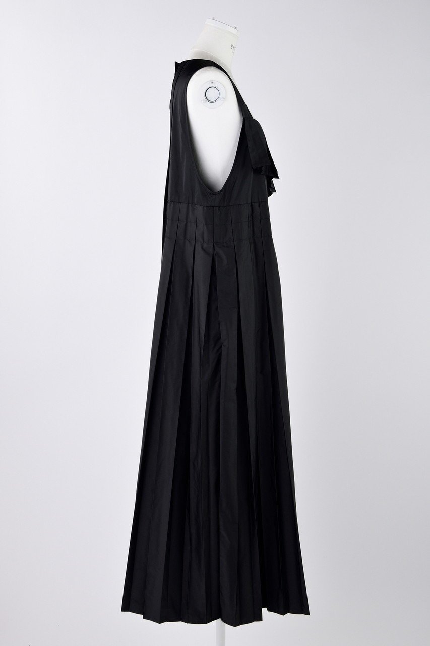 【エンフォルド/ENFOLD】のSOLOTEXサテン プリーツJumper SK/スカート 人気、トレンドファッション・服の通販 founy(ファニー) 　ファッション　Fashion　レディースファッション　Fashion for Women　スカート　Skirts　ロングスカート　Long Skirts / Maxi & Midi Skirts　インナー　Innerwear　サテン　Satin, Glossy Fabric　フェミニン　Feminine, Girly　プリーツ　Pleats, Pleated　モチーフ　Motif, Design Theme　リラックス　Relax, Relaxed Fit　ロング　Long, Long-Length　other-4|ID: prp329100004403536 ipo3291000000035813518