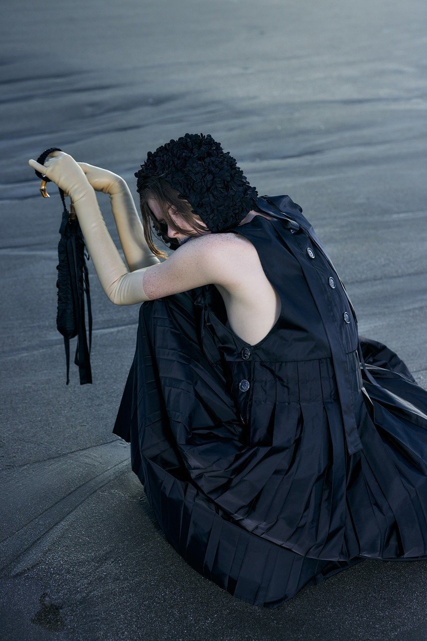 【エンフォルド/ENFOLD】のSOLOTEXサテン プリーツJumper SK/スカート 人気、トレンドファッション・服の通販 founy(ファニー) 　ファッション　Fashion　レディースファッション　Fashion for Women　スカート　Skirts　ロングスカート　Long Skirts / Maxi & Midi Skirts　インナー　Innerwear　サテン　Satin, Glossy Fabric　フェミニン　Feminine, Girly　プリーツ　Pleats, Pleated　モチーフ　Motif, Design Theme　リラックス　Relax, Relaxed Fit　ロング　Long, Long-Length　other-5|ID: prp329100004403536 ipo3291000000035936572