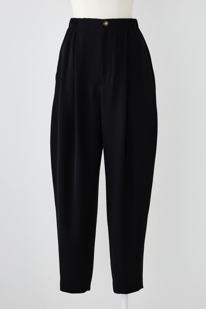【エンフォルド/ENFOLD】のPEツイル キャロットPT/パンツ インテリア・キッズ・メンズ・レディースファッション・服の通販 founy(ファニー) https://founy.com/ ファッション Fashion レディースファッション WOMEN パンツ Pants ギャザー Gather ツイル Twill 定番 Standard |ID: prp329100004403537 ipo3291000000030764614