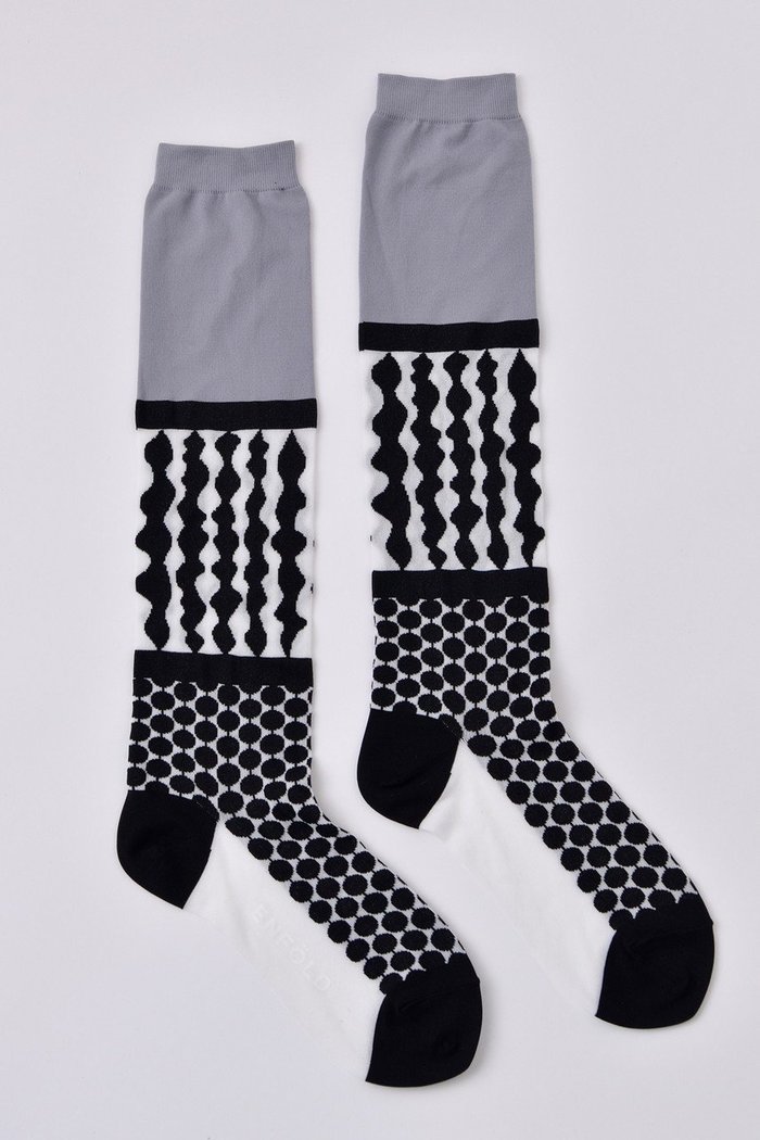 【エンフォルド/ENFOLD】のSea moss Socks/ソックス インテリア・キッズ・メンズ・レディースファッション・服の通販 founy(ファニー) https://founy.com/ ファッション Fashion レディースファッション Fashion for Women ソックス&靴下 Socks & Hosiery レッグウェア・ストッキング Legwear & Hosiery おすすめ Recommended / Our Picks ショート Short, Short Length スリット Slit, Slit Detail ソックス Socks, Hosiery ボトム Bottoms, Lower Wear |ID: prp329100004403566 ipo3291000000035867253