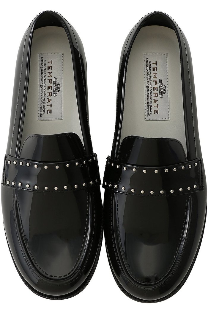 【テンパレイト/TEMPERATE】のKEITH シルバースタッズ スリッポン(レイン対応) インテリア・キッズ・メンズ・レディースファッション・服の通販 founy(ファニー) https://founy.com/ ファッション Fashion レディースファッション Fashion for Women インソール Shoe Insole エナメル Patent Leather シューズ Shoes, Footwear シンプル Simple, Minimal スリッポン Slip-On, Loafer ラバー Rubber, Rubber Sole レイン Rain, Rainproof 再入荷 Restock / Back in Stock |ID: prp329100004406027 ipo3291000000036000333