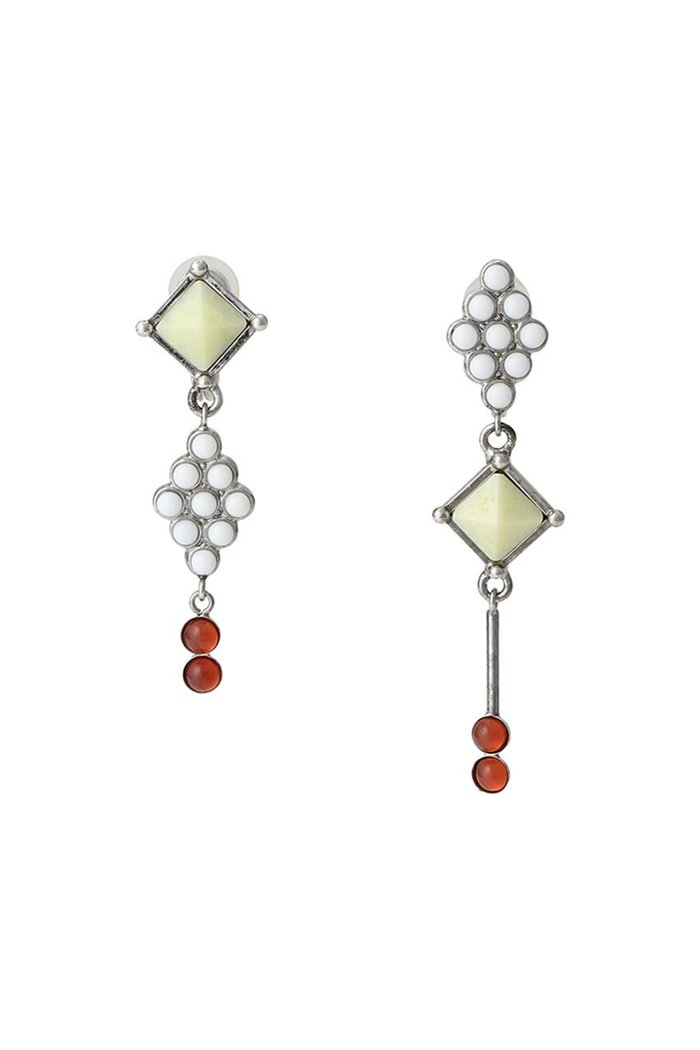 【アデル ビジュー/ADER bijoux】のLOULOU gem asymmetry イヤリング インテリア・キッズ・メンズ・レディースファッション・服の通販 founy(ファニー) https://founy.com/ ファッション Fashion レディースファッション Fashion for Women ジュエリー Jewelry ファッションリング Fashion Rings イヤリング・フープ・ドロップタイプ Hoop, Drop & Clip Earrings アシンメトリー Asymmetrical Style イヤリング Earrings ガラス Glass, Glassware コレクション Collection, Seasonal Line リュクス Luxury, Elegant, High-End, Chic |ID: prp329100004406076 ipo3291000000036033388