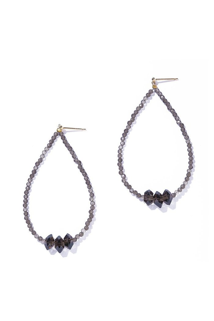 【ルボンボン/les bonbon】のhaze oval ピアス インテリア・キッズ・メンズ・レディースファッション・服の通販 founy(ファニー) https://founy.com/ ファッション Fashion レディースファッション Fashion for Women ジュエリー Jewelry ファッションリング Fashion Rings イヤリング・フープ・ドロップタイプ Hoop, Drop & Clip Earrings イヤリング Earrings モノトーン Monotone, Black and White ワンポイント One Point, Statement Accent |ID: prp329100004406127 ipo3291000000036199063