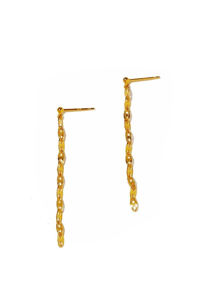 【ルボンボン/les bonbon】のK18 Roe ピアス インテリア・キッズ・メンズ・レディースファッション・服の通販 founy(ファニー) https://founy.com/ ファッション Fashion レディースファッション Fashion for Women ジュエリー Jewelry ファッションリング Fashion Rings イヤリング・フープ・ドロップタイプ Hoop, Drop & Clip Earrings イヤリング Earrings エレガント 上品 Elegant シンプル Simple, Minimal チェーン Chain, Chain Strap ドレス Dress, One-Piece ネックレス Necklace, Pendant Necklace フラット Flat, Flat Shoes リュクス Luxury, Elegant, High-End, Chic ワンポイント One Point, Statement Accent |ID: prp329100004406137 ipo3291000000035555487