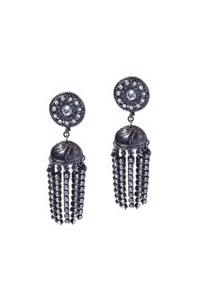 【イリスフォーセブン/IRIS 47】 palace crystal fringe イヤリング人気、トレンドファッション・服の通販 founy(ファニー) ファッション Fashion レディースファッション Fashion for Women ジュエリー Jewelry ファッションリング Fashion Rings イヤリング・フープ・ドロップタイプ Hoop, Drop & Clip Earrings イヤリング Earrings エレガント 上品 Elegant カットソー Cut and Sewn Top シンプル Simple, Minimal タッセル Tassel, Fringe フリンジ Fringe, Tassel モチーフ Motif, Design Theme |ID:prp329100004408473