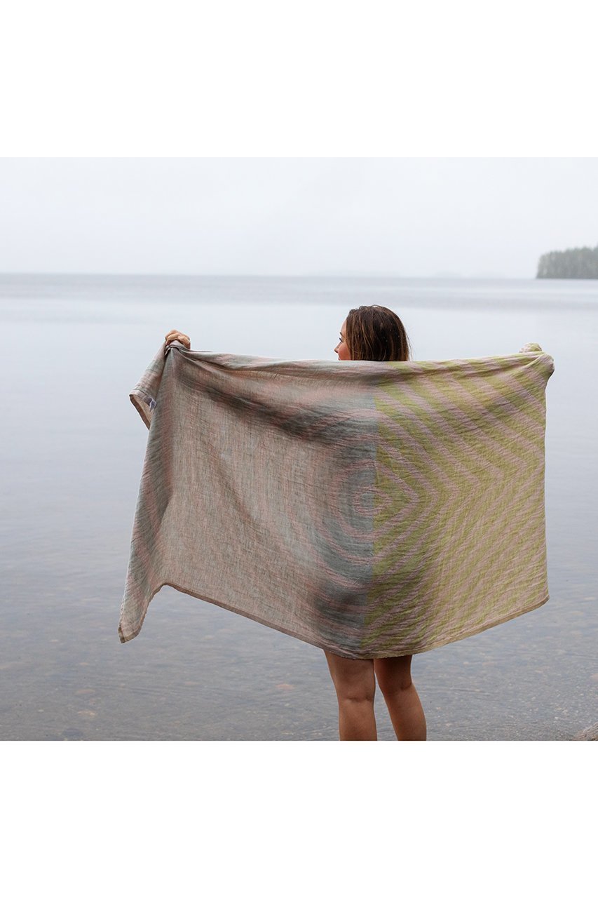 【ラプアン カンクリ/LAPUAN KANKURIT / GOODS】のMETSALAMPI マルチユース タオル 95x180cm 人気、トレンドファッション・服の通販 founy(ファニー) 　春　Spring　タオル　Towel, Bath Towel　テーブル　Table, Dining Table　ビーチ　Beach, Seaside　ブランケット　Blanket, Throw Blanket　リネン　Linen, Linen Fabric　S/S・春夏　SS, Spring/Summer, Warm Season　おすすめ　Recommended / Our Picks　夏　Summer　other-3|ID: prp329100004410816 ipo3291000000036177834