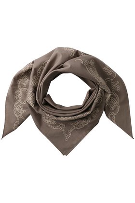【スロウ/THROW】のEVERLY 刺繍バンダナスカーフ 人気、トレンドファッション・服の通販 founy(ファニー) ファッション Fashion レディースファッション Fashion for Women ストール Soft & Warm Scarves マフラー・スヌード / 冬小物の定番 Scarves & Mufflers エレガント 上品 Elegant シンプル Simple, Minimal スカーフ Scarf, Neckwear ストール Stole, Wrap マフラー Scarf, Muffler |ID:prp329100004410830