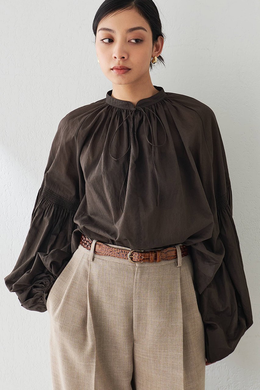 【ウィムガゼット/Whim Gazette】のローンギャザーブラウス インテリア・キッズ・メンズ・レディースファッション・服の通販 founy(ファニー) 　ファッション　Fashion　レディースファッション　Fashion for Women　トップス・カットソー　Cut & Sew Tops　シャツ・ブラウス・オフィスカジュアル　Elegant Blouses & Button-Ups　ギャザー　Gathered, Ruffled　シャーリング　Shirring, Ruched　スリーブ　Sleeve, Long Sleeve / Short Sleeve　フェミニン　Feminine, Girly　ベビー　Baby, Babywear　ロング　Long, Long-Length　ワッシャー　Washer, Crinkled Finish　チャコールグレー|ID: prp329100004410913 ipo3291000000032852622
