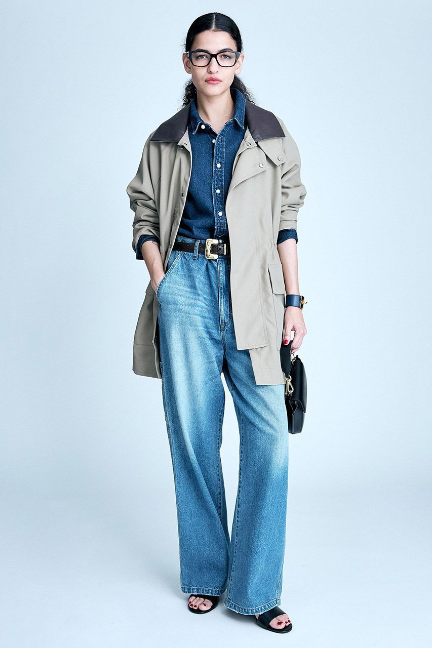 【ブリル/BRILL】のステンカラードローストリングブルゾン 人気、トレンドファッション・服の通販 founy(ファニー) 　ファッション　Fashion　レディースファッション　Fashion for Women　アウター　Coat / Outerwear Collection　コート・ロングコート・ピーコート　Long Coats, Peacoats & More　ブルゾンジャケット・スポーティアウター　Blouson Jackets　オックス　Oxford Fabric　ショート　Short, Short Length　スタンド　Stand Collar, Upright Stand　スリーブ　Sleeve, Long Sleeve / Short Sleeve　ドローストリング　Drawstring, Pull Cord　ハーフ　Half, Half-Length　パッチ　Patch, Appliqué　ブルゾン　Blouson, Bomber Jacket　ポケット　Pocket, Pocket Detail　other-8|ID: prp329100004410959 ipo3291000000032922775