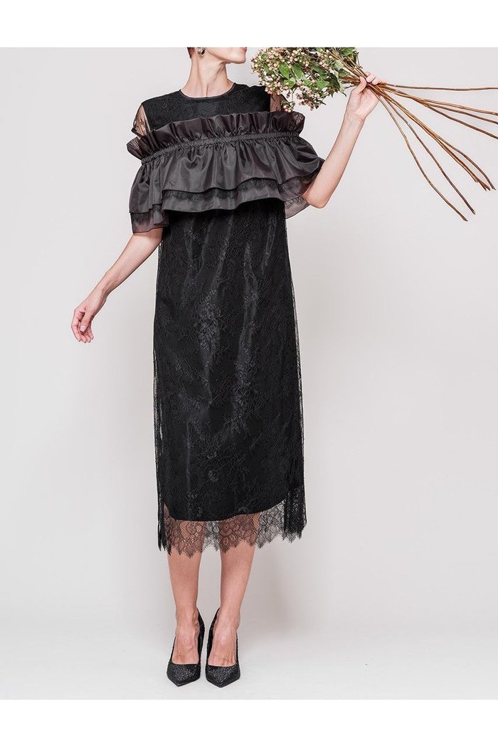【ドメル/DOMELLE】のレース ドレス インテリア・キッズ・メンズ・レディースファッション・服の通販 founy(ファニー) https://founy.com/ ファッション Fashion レディースファッション WOMEN ワンピース Dress ドレス Party Dresses チュニック Tunic シンプル Simple ジャケット Jacket ストレート Straight スペシャル Special チュニック Tunic ドレス Dress ペプラム Peplum レース Race ロング Long |ID: prp329100004410973 ipo3291000000030802356