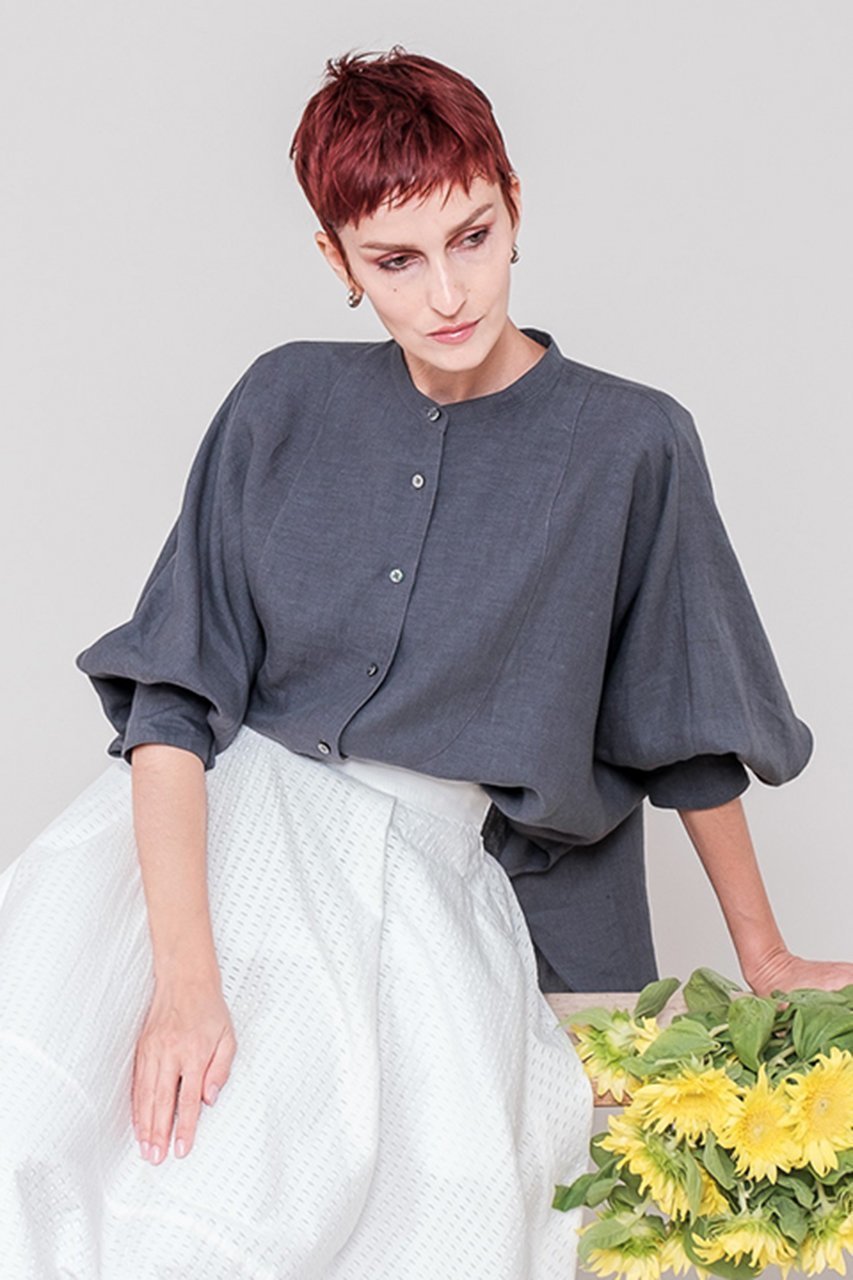 【ドメル/DOMELLE】のベルギーリネンシャツ 人気、トレンドファッション・服の通販 founy(ファニー) 　ファッション　Fashion　レディースファッション　Fashion for Women　トップス・カットソー　Cut & Sew Tops　シャツ・ブラウス・オフィスカジュアル　Elegant Blouses & Button-Ups　カフス　Cuff Design　スリーブ　Sleeve, Long Sleeve / Short Sleeve　フォルム　Silhouette, Form　ヨーク　Yoke, Yoke Design　ラウンド　Round, Round Neck　リネン　Linen, Linen Fabric　ロング　Long, Long-Length　other-7|ID: prp329100004410975 ipo3291000000032859299