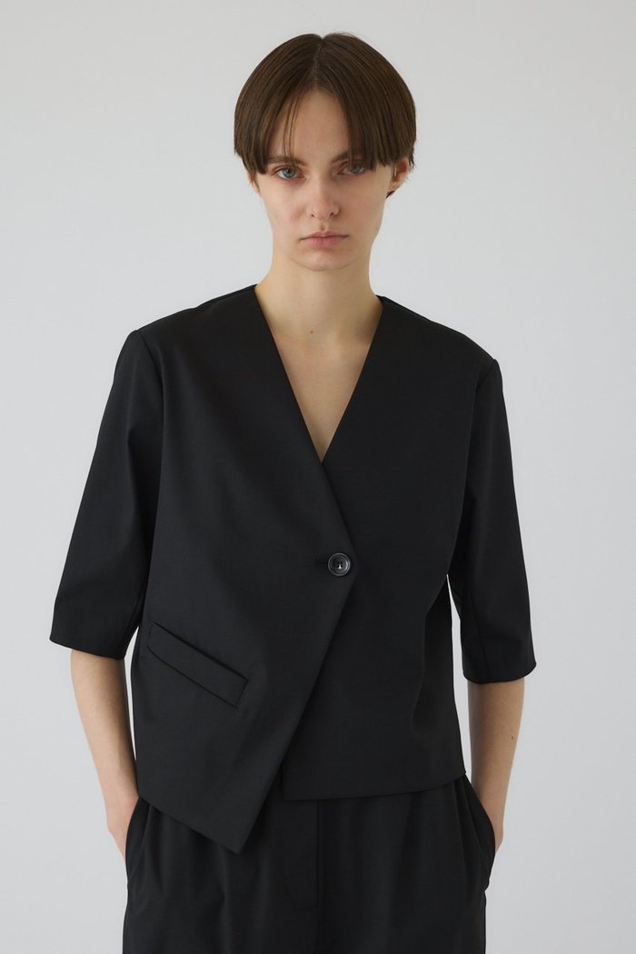 【リムアーク/RIM.ARK】のAsymmetry mode JK/ジャケット インテリア・キッズ・メンズ・レディースファッション・服の通販 founy(ファニー) https://founy.com/ ファッション Fashion レディースファッション Fashion for Women アウター Coat / Outerwear Collection レディースジャケット・軽アウター Jackets アクセサリー Fashion Accessories アシンメトリー Asymmetrical Style ジャケット Jacket, Outerwear セットアップ Set-Up, Coordinated Outfit バランス Balance, Style Balance フォーマル Formal, Dressy ベーシック Basic, Essential |ID: prp329100004417155 ipo3291000000036223086