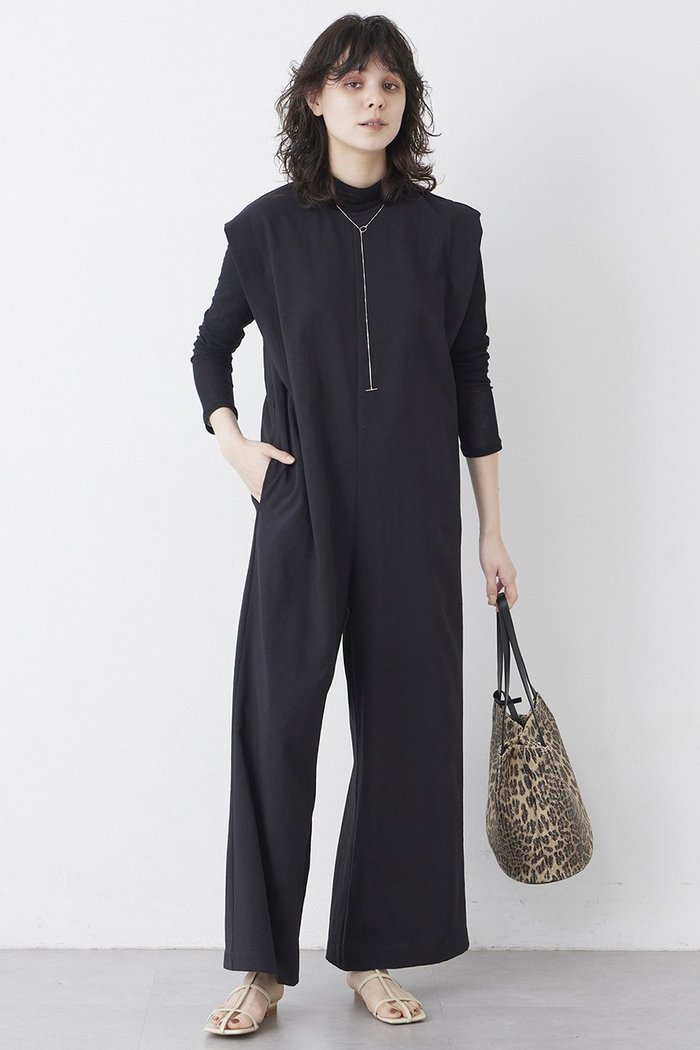 【ウィムガゼット/Whim Gazette】の【THE PAUSE】ドライタッチオールインワン インテリア・キッズ・メンズ・レディースファッション・服の通販 founy(ファニー) https://founy.com/ ファッション Fashion レディースファッション Fashion for Women パンツ Pants & Trousers おすすめ Recommended / Our Picks インナー Innerwear カットソー Cut and Sewn Top スタイリッシュ Stylish, Fashionable スリーブ Sleeve, Long Sleeve / Short Sleeve ダブル Double, Double-Breasted フレンチ French, French Style リネン Linen, Linen Fabric リラックス Relax, Relaxed Fit 夏 Summer 春 Spring S/S・春夏 SS, Spring/Summer, Warm Season |ID: prp329100004417198 ipo3291000000032906031