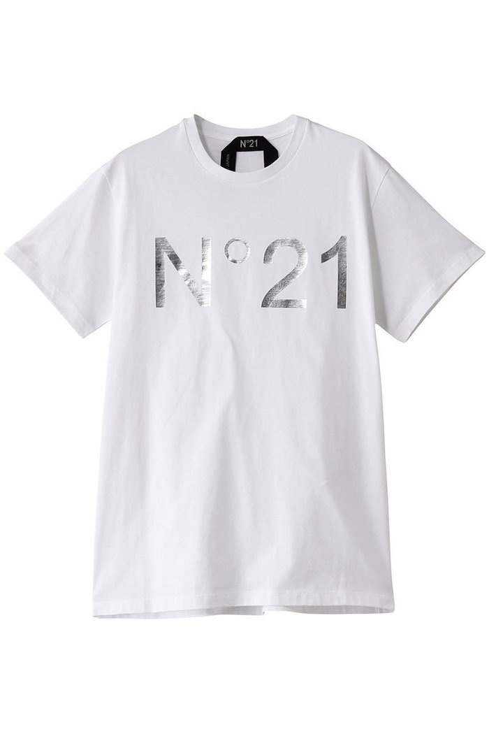 【ヌメロ ヴェントゥーノ/N°21】の【UNISEX】シルバーロゴTシャツ インテリア・キッズ・メンズ・レディースファッション・服の通販 founy(ファニー) https://founy.com/ ファッション Fashion レディースファッション WOMEN トップス・カットソー Tops/Tshirt シャツ/ブラウス Shirts/Blouses ロング / Tシャツ T-Shirts カットソー Cut and Sewn ユニセックス Unisex ショート Short シルバー Silver スタイリッシュ Stylish スリーブ Sleeve ハーフ Half フロント Front ベーシック Basic |ID: prp329100004417211 ipo3291000000030840500