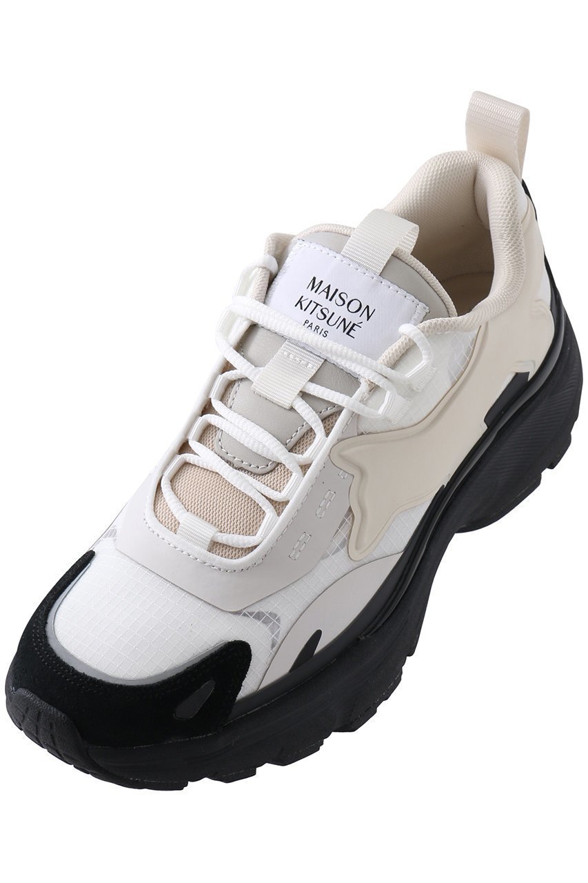 【メゾン キツネ/MAISON KITSUNE】のSORA RUNNERS スニーカー インテリア・キッズ・メンズ・レディースファッション・服の通販 founy(ファニー) 　ファッション　Fashion　レディースファッション　WOMEN　スニーカー　Sneakers　スポーティ　Sporty　フォックス　Fox　ミックス　Mix　モチーフ　Motif　ブラック/ホワイトバイカラー|ID: prp329100004417253 ipo3291000000031887385