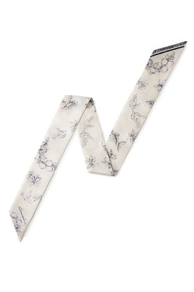 【ボナベンチュラ/BONAVENTURA】 リボンスカーフ人気、トレンドファッション・服の通販 founy(ファニー) ファッション Fashion レディースファッション Fashion for Women ストール Soft & Warm Scarves マフラー・スヌード / 冬小物の定番 Scarves & Mufflers シルク Silk, 100% Silk スカーフ Scarf, Neckwear ストール Stole, Wrap プリント Print, Printed Pattern ベーシック Basic, Essential ボックス Boxy, Box Shape マフラー Scarf, Muffler モチーフ Motif, Design Theme リボン Ribbon, Bow おすすめ Recommended / Our Picks 日本製 Made In Japan ギフト プレゼント Gift / Present |ID:prp329100004417302