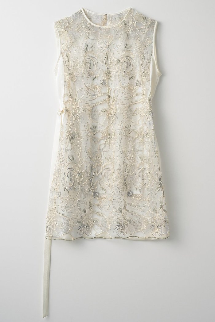 【ミューラル/MURRAL】のSeem flower lace スリーブレス トップス インテリア・キッズ・メンズ・レディースファッション・服の通販 founy(ファニー) https://founy.com/ ファッション Fashion レディースファッション WOMEN トップス・カットソー Tops/Tshirt キャミソール / ノースリーブ No Sleeves シャツ/ブラウス Shirts/Blouses インナー Inner キャミソール Camisole スリーブ Sleeve ノースリーブ No Sleeve 手描き Hand Drawn |ID: prp329100004418870 ipo3291000000030850691