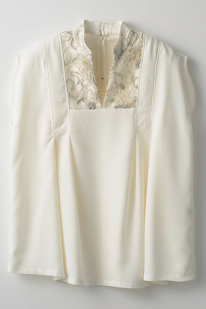 【ミューラル/MURRAL】のSeem flower lace トップス インテリア・キッズ・メンズ・レディースファッション・服の通販 founy(ファニー) https://founy.com/ ファッション Fashion レディースファッション WOMEN トップス・カットソー Tops/Tshirt シャツ/ブラウス Shirts/Blouses 2025年 2025 2025春夏・S/S Ss,Spring/Summer,2025 なめらか Smooth コレクション Collection ショート Short スリーブ Sleeve チュニック Tunic フレア Flare フレンチ French |ID: prp329100004418872 ipo3291000000030850697
