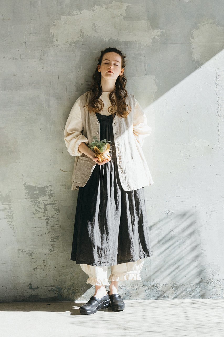 【ネストローブ/nest Robe】の水撚りリネンエプロンドレス 人気、トレンドファッション・服の通販 founy(ファニー) 　ファッション　Fashion　レディースファッション　Fashion for Women　ワンピース　Dresses　フォーマル・パーティードレス・結婚式用ドレス　Elegant & Casual Dresses　チュニック　Tunic Tops & Dresses　アンティーク　Antique-Inspired　ギャザー　Gathered, Ruffled　チュニック　Tunic, Long Top　ドレス　Dress, One-Piece　リネン　Linen, Linen Fabric　リラックス　Relax, Relaxed Fit　切替　Switching, Contrast Panel　other-6|ID: prp329100004418917 ipo3291000000034954841