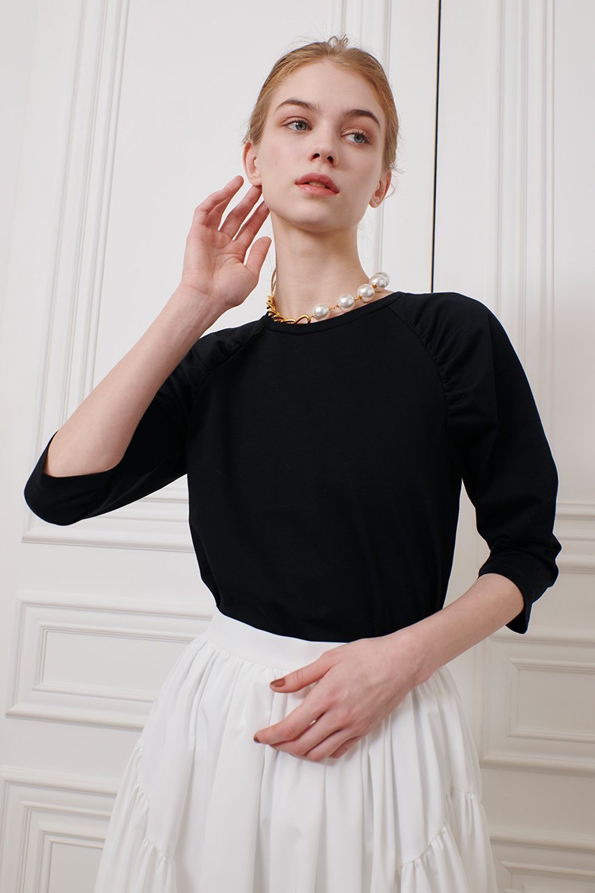 【アルアバイル/allureville】の【Loulou Willoughby】ショルダーギャザーロンT 人気、トレンドファッション・服の通販 founy(ファニー) 　ファッション　Fashion　レディースファッション　WOMEN　トップス・カットソー　Tops/Tshirt　シャツ/ブラウス　Shirts/Blouses　ロング / Tシャツ　T-Shirts　カットソー　Cut and Sewn　イタリア　Italy　インナー　Inner　カットソー　Cut And Sew　ギャザー　Gather　シンプル　Simple　スリーブ　Sleeve　ロング　Long　other-8|ID: prp329100004418946 ipo3291000000031329411