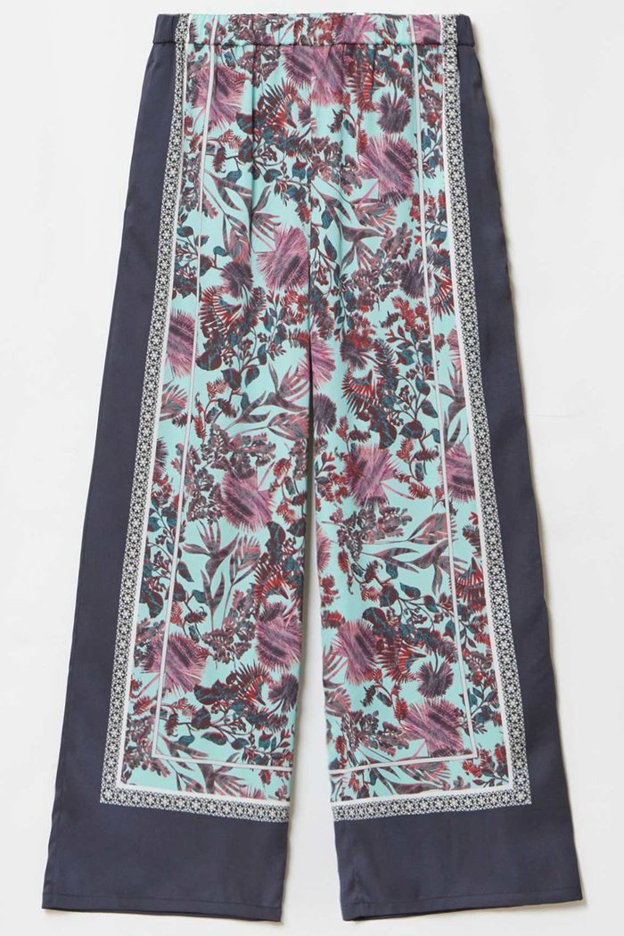 【ハウス オブ ロータス/HOUSE OF LOTUS】のハワイアンパネルプリントパンツ インテリア・キッズ・メンズ・レディースファッション・服の通販 founy(ファニー) https://founy.com/ ファッション Fashion レディースファッション WOMEN パンツ Pants シンプル Simple セットアップ Set Up トレンド Trend モダン Modern リゾート Resort NEW・新作・新着・新入荷 New Arrivals |ID: prp329100004420298 ipo3291000000030864446