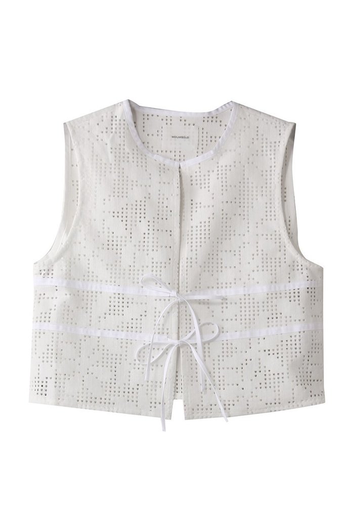 【ミディウミソリッド/MIDIUMISOLID】のlace short vest.S ベスト インテリア・キッズ・メンズ・レディースファッション・服の通販 founy(ファニー) https://founy.com/ ファッション Fashion レディースファッション Fashion for Women アウター Coat / Outerwear Collection レディースジャケット・軽アウター Jackets コンパクト Compact, Small Size ジャケット Jacket, Outerwear トレンド Trend, Trending Now フェミニン Feminine, Girly フォルム Silhouette, Form フロント Front, Front Design ベスト Vest, Waistcoat ボトム Bottoms, Lower Wear リボン Ribbon, Bow レース Lace, Lace Fabric |ID: prp329100004420414 ipo3291000000035333566