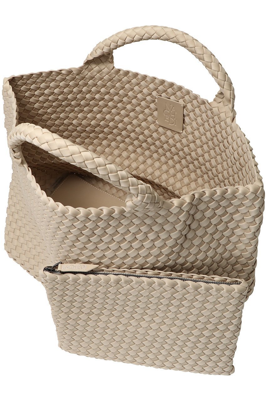 【マルティニーク/martinique】の【NAGHEDI】St Barth Medium トート 人気、トレンドファッション・服の通販 founy(ファニー) 　ファッション　Fashion　レディースファッション　Fashion for Women　バッグ　Bags　スクエア　Square, Square Shape　スタイリッシュ　Stylish, Fashionable　フォルム　Silhouette, Form　ポーチ　Pouch, Small Case　夏　Summer　春　Spring　S/S・春夏　SS, Spring/Summer, Warm Season　軽量　Lightweight, Ultra Light　other-5|ID: prp329100004421977 ipo3291000000036090573