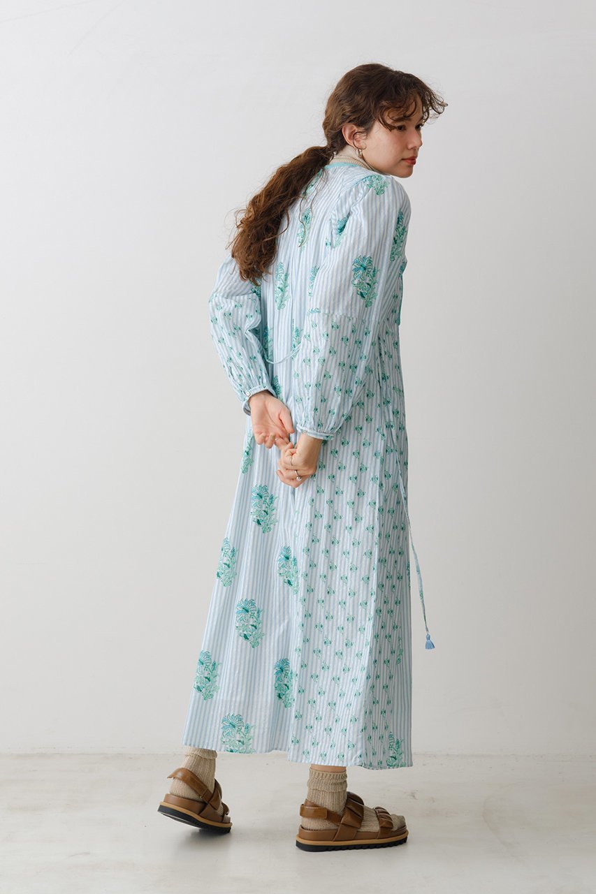【ヌキテパ/NE QUITTEZ PAS】のCOTTON JACQUARD LILY プリント シャーリングワンピース 人気、トレンドファッション・服の通販 founy(ファニー) 　ファッション　Fashion　レディースファッション　Fashion for Women　ワンピース　Dresses　チュニック　Tunic Tops & Dresses　ギャザー　Gathered, Ruffled　サンダル　Sandals, Summer Shoes　シャーリング　Shirring, Ruched　ストライプ　Stripe, Striped Pattern　スニーカー　Sneakers, Trainers　チュニック　Tunic, Long Top　プリント　Print, Printed Pattern　ロング　Long, Long-Length　other-7|ID: prp329100004423978 ipo3291000000032870101