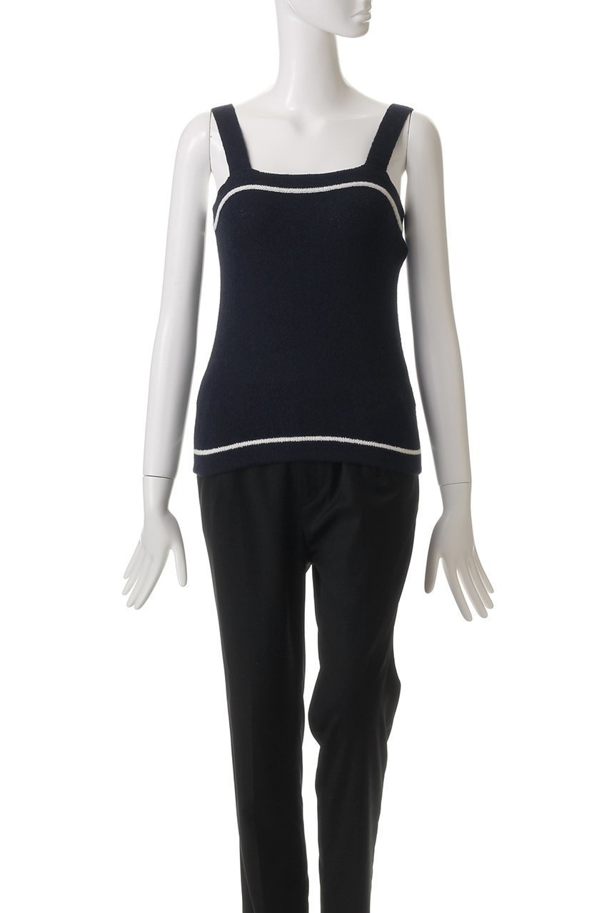 【ガリャルダガランテ/GALLARDAGALANTE】のトリミングブークレーニットキャミ 人気、トレンドファッション・服の通販 founy(ファニー) ファッション Fashion レディースファッション Fashion for Women トップス・カットソー Cut & Sew Tops ニット Knit Tops & Sweaters キャミソール&ノースリーブ Camisoles & Sleeveless Tops カジュアルプルオーバー・ニットトップス Pullovers & Knit Tops / Casual Pullovers おすすめ Recommended / Our Picks アンサンブル Ensemble Set カーディガン Cardigan, Knitwear キャミソール Camisole, Spaghetti Strap Top ショート Short, Short Length トリミング Trimming, Decorative Edge バランス Balance, Style Balance ボトム Bottoms, Lower Wear other-2|ID: prp329100004424028 ipo3291000000032943879