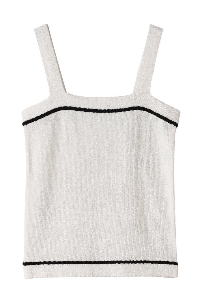 【ガリャルダガランテ/GALLARDAGALANTE】のトリミングブークレーニットキャミ インテリア・キッズ・メンズ・レディースファッション・服の通販 founy(ファニー) https://founy.com/ ファッション Fashion レディースファッション Fashion for Women トップス・カットソー Cut & Sew Tops ニット Knit Tops & Sweaters キャミソール&ノースリーブ Camisoles & Sleeveless Tops カジュアルプルオーバー・ニットトップス Pullovers & Knit Tops / Casual Pullovers おすすめ Recommended / Our Picks アンサンブル Ensemble Set カーディガン Cardigan, Knitwear キャミソール Camisole, Spaghetti Strap Top ショート Short, Short Length トリミング Trimming, Decorative Edge バランス Balance, Style Balance ボトム Bottoms, Lower Wear |ID: prp329100004424028 ipo3291000000036062452