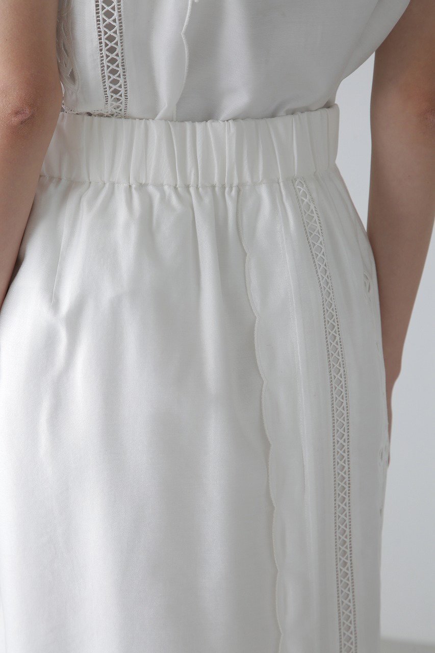 【アドーア/ADORE】のハンカチーフエンブロイダリースカート 人気、トレンドファッション・服の通販 founy(ファニー) 　ファッション　Fashion　レディースファッション　Fashion for Women　スカート　Skirts　おすすめ　Recommended / Our Picks　アシンメトリー　Asymmetrical Style　セットアップ　Set-Up, Coordinated Outfit　タフタ　Taffeta, Structured Fabric　ハンカチ　Handkerchief, Hanky　レース　Lace, Lace Fabric　ワーク　Workwear, Utility Style　再入荷　Restock / Back in Stock　other-5|ID: prp329100004425718 ipo3291000000034989188