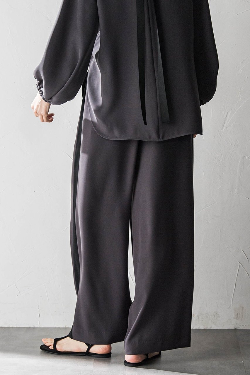 【エッセン ロートレアモン/ESSEN LAUTREAMONT】のミリオーネダブルサテンラインパンツ 人気、トレンドファッション・服の通販 founy(ファニー) 　ファッション　Fashion　レディースファッション　Fashion for Women　パンツ　Pants & Trousers　おすすめ　Recommended / Our Picks　サテン　Satin, Glossy Fabric　ダブル　Double, Double-Breasted　ルーズ　Loose, Oversized　other-8|ID: prp329100004425742 ipo3291000000032965442