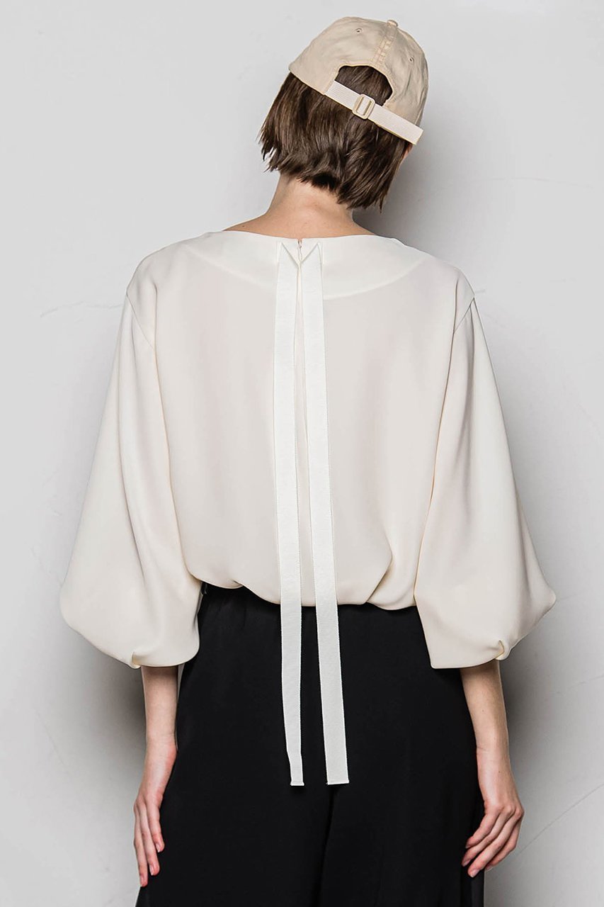 【エッセン ロートレアモン/ESSEN LAUTREAMONT】のミリオーネダブルサテンブラウス 人気、トレンドファッション・服の通販 founy(ファニー) ファッション Fashion レディースファッション Fashion for Women トップス・カットソー Cut & Sew Tops シャツ・ブラウス・オフィスカジュアル Elegant Blouses & Button-Ups サテン Satin, Glossy Fabric シンプル Simple, Minimal スリーブ Sleeve, Long Sleeve / Short Sleeve ダブル Double, Double-Breasted フェミニン Feminine, Girly ロング Long, Long-Length other-7|ID: prp329100004425743 ipo3291000000035674514