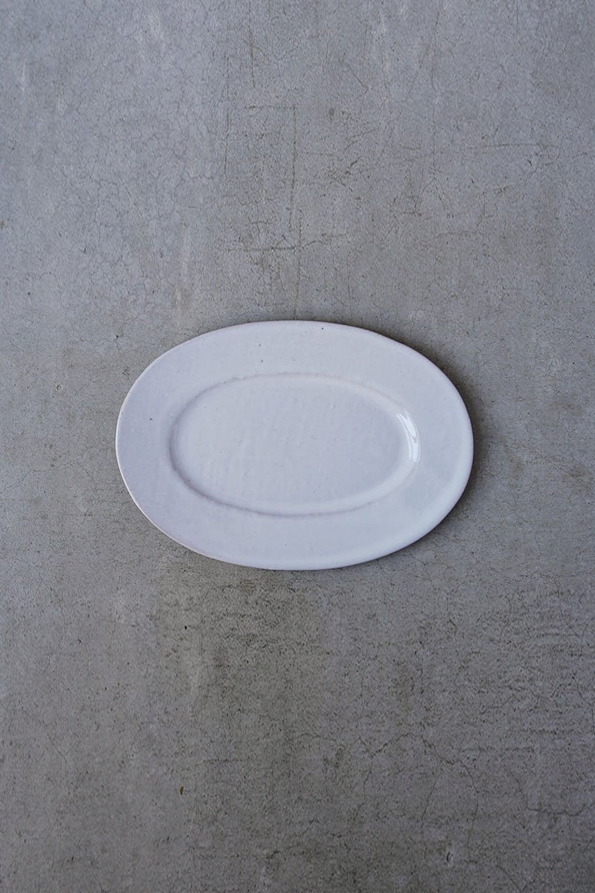 【アメノイエ/amenoie / GOODS】のmarais 楕円プレート取皿 赤土 人気、トレンドファッション・服の通販 founy(ファニー) 　アンティーク　Antique-Inspired　テクスチャー　Texture, Textured Fabric　テーブル　Table, Dining Table　プレート　Plate, Dish　エレガント 上品　Elegant　皿　Plate, Dish　ホーム・キャンプ・アウトドア・お取り寄せ　Home Living / Home & Lifestyle / Camping Gear / Outdoor Camping　キッチン・ダイニング　Kitchen & Dining Essentials. Stylish & Functional Tableware　キッチン家電・キッチン用品　Kitchen Appliances & Tools　other-2|ID: prp329100004428630 ipo3291000000036080788