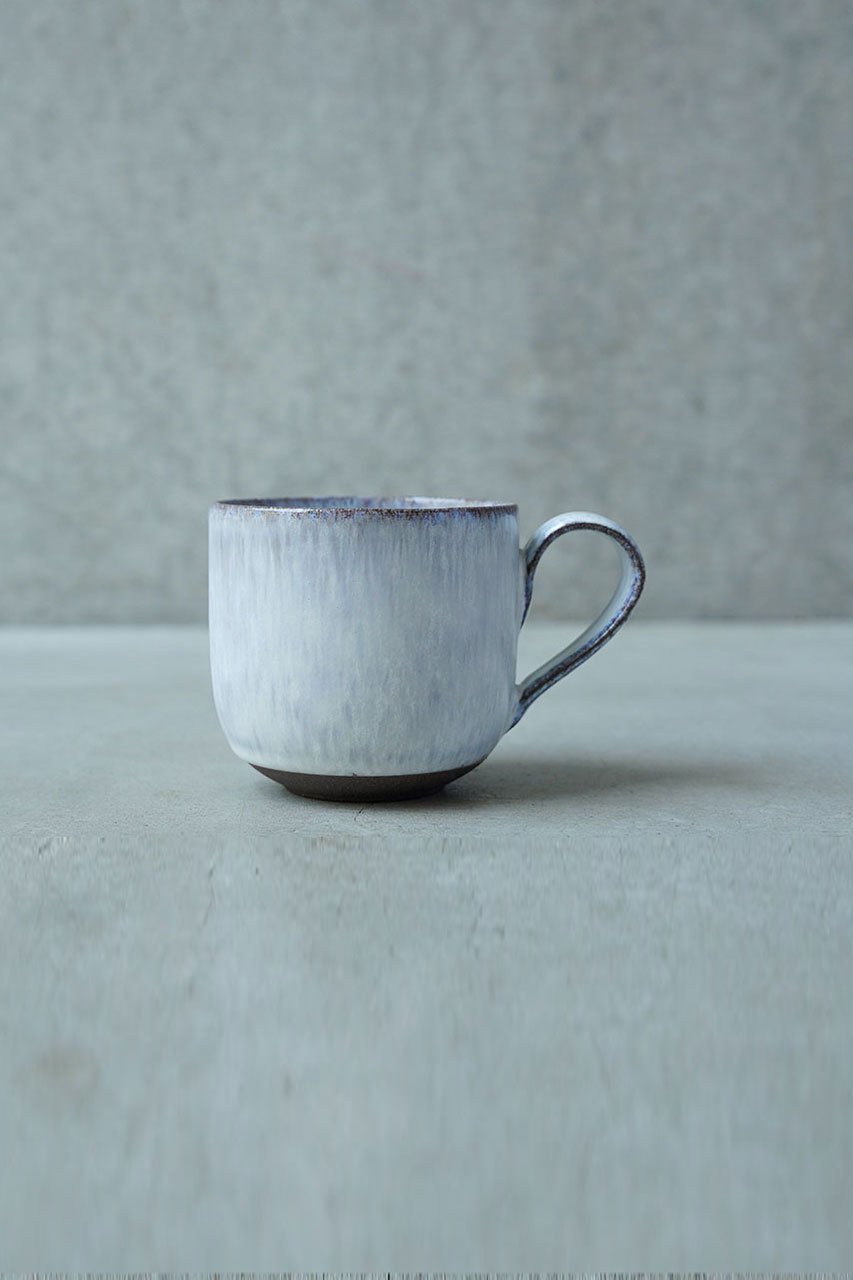 【アメノイエ/amenoie / GOODS】のfog マグカップ インテリア・キッズ・メンズ・レディースファッション・服の通販 founy(ファニー) 　テーブル　Table, Dining Table　リラックス　Relax, Relaxed Fit　エレガント 上品　Elegant　ホーム・キャンプ・アウトドア・お取り寄せ　Home Living / Home & Lifestyle / Camping Gear / Outdoor Camping　キッチン・ダイニング　Kitchen & Dining Essentials. Stylish & Functional Tableware　キッチン家電・キッチン用品　Kitchen Appliances & Tools　マグカップ・カップ&ソーサー・陶器食器　Mugs / Cups and Saucers / Ceramic Drinkware　WHITE|ID: prp329100004428648 ipo3291000000035450242
