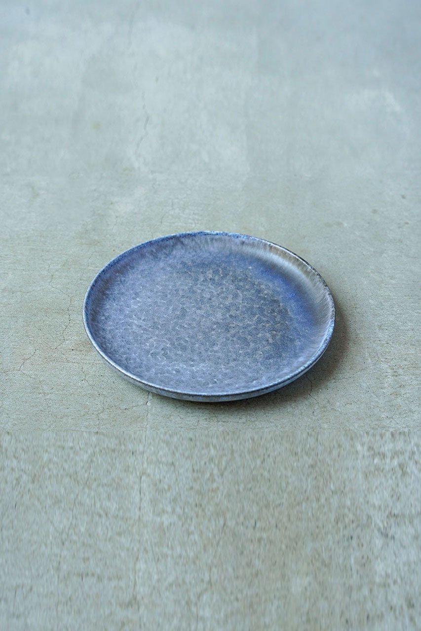 【アメノイエ/amenoie / GOODS】のfog プレート 21cm インテリア・キッズ・メンズ・レディースファッション・服の通販 founy(ファニー) 　テーブル　Table　バランス　Balance　プレート　Plate　エレガント 上品　Elegant　ホーム・キャンプ・アウトドア・お取り寄せ　Home,Garden,Outdoor,Camping Gear　キッチン・ダイニング　Kitchen Dining　キッチン家電・キッチン用品　Kitchenware　BLUE|ID: prp329100004428650 ipo3291000000030927470