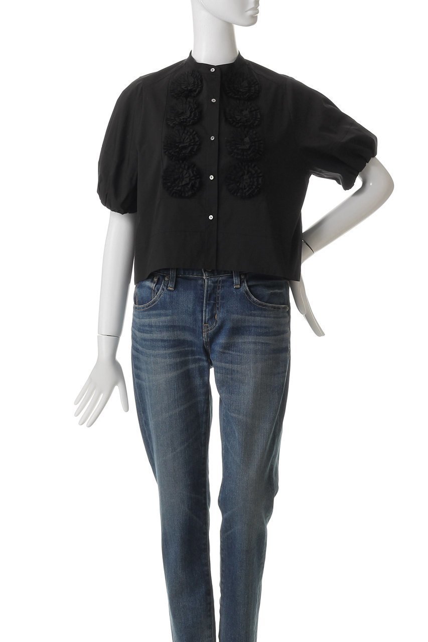 【マリリンムーン/MARILYN MOON】のドラマティックタックモチーフハーフスリーブブラウス 人気、トレンドファッション・服の通販 founy(ファニー) 　ファッション　Fashion　レディースファッション　Fashion for Women　トップス・カットソー　Cut & Sew Tops　シャツ・ブラウス・オフィスカジュアル　Elegant Blouses & Button-Ups　クロップド　Cropped, Short Length　シアー　Sheer, See-Through　ショート　Short, Short Length　ジャケット　Jacket, Outerwear　スリーブ　Sleeve, Long Sleeve / Short Sleeve　ダウン　Down, Puffer　チュール　Tulip, Tulip Motif　デニム　Denim, Jeans Material　バランス　Balance, Style Balance　バルーン　Balloon, Balloon Silhouette　フラワー　Flower, Floral　モチーフ　Motif, Design Theme　ビジネス 仕事 通勤　Business / Work / Commuting　other-2|ID: prp329100004430245 ipo3291000000035957905