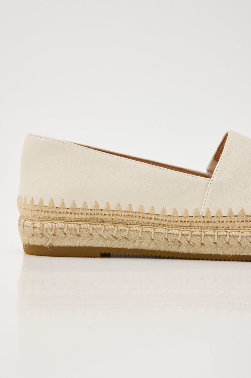 【スタッカート/STACCATO】のSTクラスチェーンエスパドリーユ 人気、トレンドファッション・服の通販 founy(ファニー) 　ファッション　Fashion　レディースファッション　Fashion for Women　アンティーク　Antique-Inspired　シューズ　Shoes, Footwear　チェーン　Chain, Chain Strap　フラット　Flat, Flat Shoes　モチーフ　Motif, Design Theme　other-6|ID: prp329100004431460 ipo3291000000034939827